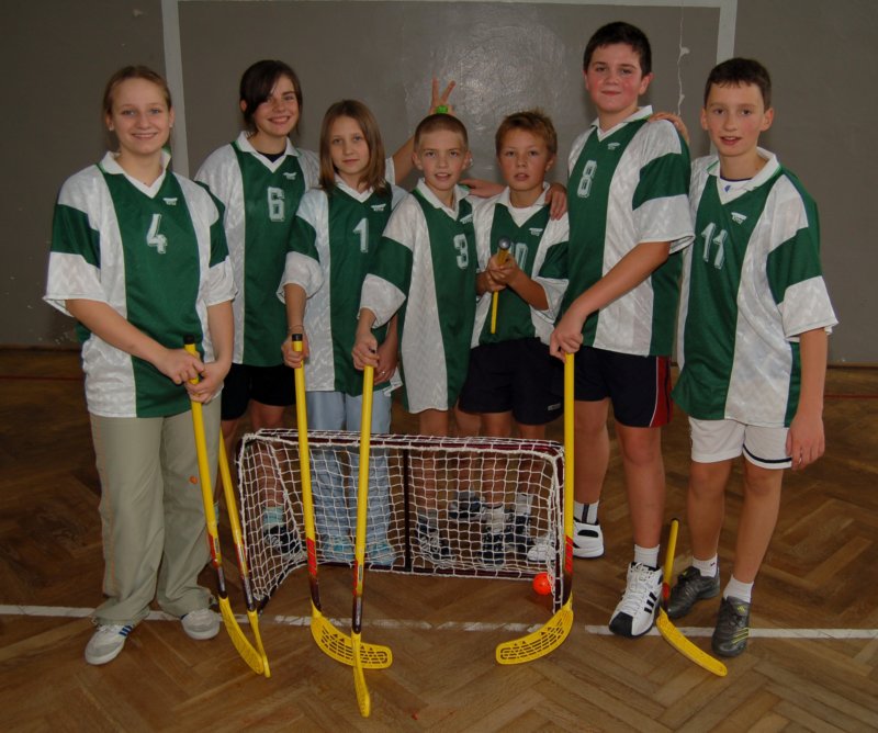 unihokejomnica20068.jpg